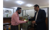 تجلیل رییس جهاددانشگاهی هرمزگان از کارکنان مرکز علمی کاربردی جهاددانشگاهی در بندرعباس