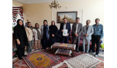 تأکید جهاددانشگاهی فارس بر حمایت از هنر اصیل ایرانی/ بازدید رئیس واحد استان از کارگاه فرش دستبافت نوآورانه در فیروزآباد