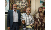 اعطای تندیس ملی فداکاری به خانواده شهید مدافع حرم «علیرضا مرادی»