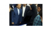 رییس دفتر رییس جمهور از غرفه پارک علم و فناوری جهاددانشگاهی کرمانشاه در نمایشگاه الکامپ بازدید کرد