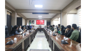 ادبیات می‌تواند درمانگر نارسایی‌های فرهنگی جامعه باشد